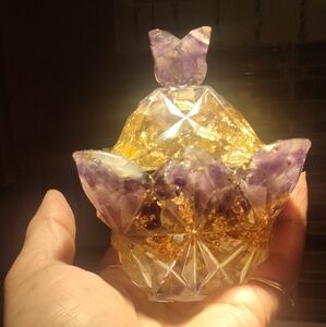 Beautiful Real Amethyst With Resin Jar
